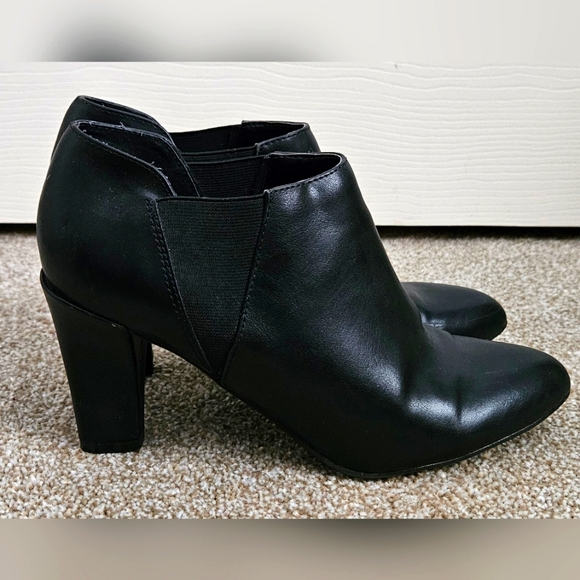 Unisa Shoes - Unisa | Black slip on heeled Booties